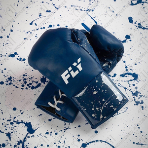 Guantes de entrenamiento de boxeo y MMA para hombre con logotipo personalizado de alta calidad de cuero de vaca hechos en Pakistán - Product Image 6