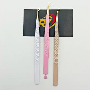 Pince à épiler d'isolation professionnelle antistatique à 45 degrés en acier inoxydable avec logo personnalisé pour extensions de cils - Product Image 1