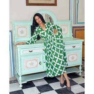 Robe verte Jaal, style modeste, sexy, formel et romantique, respirante, vêtements de sport élégants, tailles XL XXL 2XL, dentelle, fermetures éclair, ceintures - Product Image 4