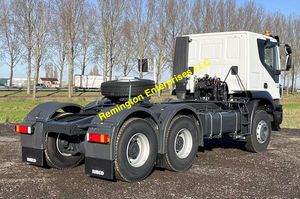 <span class=keywords><strong>Camion</strong></span> Trattore IVECO <span class=keywords><strong>Trakker</strong></span> 420 6x4 Usato 2022, Autocarro Ribaltabile 2023 per Trasporto Pesante, Cabina Bianca, Diesel - Product Image 3