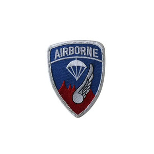 187th Airborne Insignia Patch bordado a mano Bullion Blazer Badge Custom Made Ceremonial Blazer Badges para la venta - Product Image 1