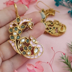 Pendientes de piedra chapados en oro antiguo con aspecto real elegante de lujo con aspecto de piedras para bodas, fiestas, ropa para mujer - Product Image 1