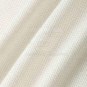 Camiseta de Hombre de Algodón 100% Cómoda, Estilo Casual, Color Personalizado, Fabricada en Pakistán - Product Image 6