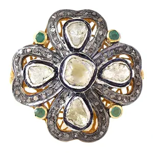 Bague florale en diamant avec accents d'émeraudes, plaqué or rhodié, bijoux fins en argent, cadeau minimaliste pour femme, Art Palace - Product Image 1