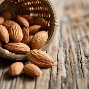 Auténticas Almendras Curvas Mamra de Cachemira, Secas y Horneadas, Snack Gourmet Rico en Nutrientes, Textura Dura, Sabor Dulce, Núcleo de la Mejor Calidad - Product Image 4