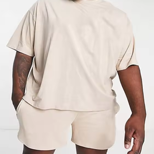 Conjunto de pantalones cortos transpirables de chándal de dos piezas de verano personalizado al por mayor, conjunto de pantalones cortos sólidos con camiseta de manga informal de diseño personalizado - Product Image 4