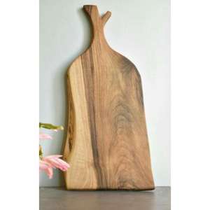 Tabla de cortar de madera que apoya procesos eficientes de manipulación de alimentos y organiza múltiples ingredientes fácilmente - Product Image 3