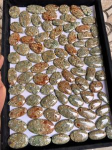 Piedra preciosa de jaspe de alta riolita Natural de grado AAA, piedra de cristal suelta hecha a mano, piedra preciosa Natural increíble, precio al por mayor - Product Image 2