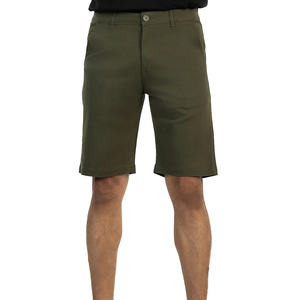 Short moderne décontracté pour homme, parfait pour les tenues de style urbain offrant un look jeune et tendance et un design élégant et confortable - Product Image 4