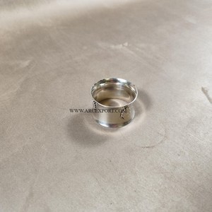 Meilleur anneau de serviette au design moderne pour la décoration de table à domicile, anneau personnalisé OEM au design papillon à prix raisonnable - Product Image 5