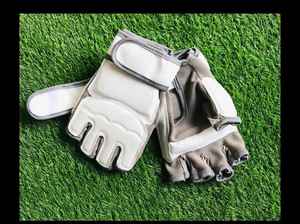 ZARSAH EXPORTS Traditional Taekwondo <b>Gloves</b> Tournament Approved Breathable Professional Leather Anti-Slip Martial Arts Equipment - Product Image 4