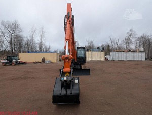 Tractor de Ruedas H-i-t-a-c-h-i ZX130-7H 2025, Peso 3000 kg, 2001-4000 Horas - Product Image 5