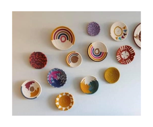 Créer un espace de travail productif et magnifique avec une plaque suspendue en jonc de mer fabriquée au Vietnam - Product Image 1