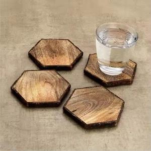 Ensemble de palettes de sous-verres en bois pour boissons chaudes et froides, sous-verres de palettes en bois, sous-verres en ardoise pour tasses, napperon porte-gobelet pour canapé - Product Image 1