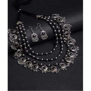 สร้อยคอไข่มุกโมติสีดำแบบไล่ระดับเรียบหรูเหมาะสำหรับงานปาร์ตี้ - Product Image 1