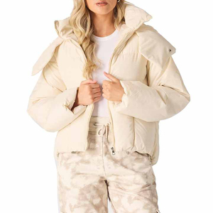 Veste matelassée d'hiver pour femmes, service OEM, respirante, coupe-vent, design personnalisé, veste matelassée confortable pour femmes - Product Image 1