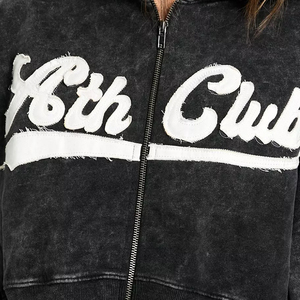 Sweat à capuche court pour femme de haute qualité Style de rue surdimensionné en noir en polaire ou en éponge française avec logo avant - Product Image 5