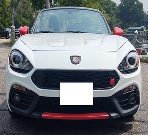 FIAT 124 SPIDER ABARTH 2020 d'occasion, conduite à gauche/droite - Product Image 1