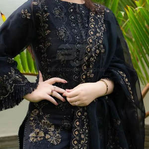 Completo Pakistano da Donna in 3 Pezzi: Camicia, Dupatta e Pantaloni, Casual e Elegante per Feste, con Ricami e Stampe - Product Image 6