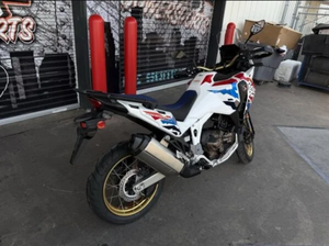 Listo para enviar: Africa Twin Adventure Sports ES DCT 2025 - Product Image 2