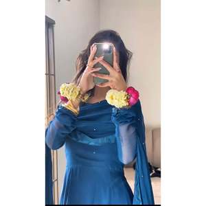 Traje Anarkali de Chifón Azul Liso de Alta Calidad, Conjunto de 3 Piezas con Dupatta, Vestido Largo con Vuelo, Ropa Festiva Pakistaní e India para Fiestas - Product Image 3