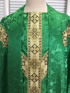 Casulla Sacerdotal Hecha a Medida 2025, Algodón Blanco con Bordado Dorado, Diseño Nuevo de Alta Calidad, Túnicas Étnicas Bordadas y Transpirables - Product Image 4