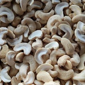 Noix de cajou cassées d'origine vietnamienne à vendre, noix de cajou, noix sèches, SANTIGO - Product Image 1