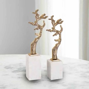 Sculpture de table moderne abstraite sur socle en marbre pour décor de salon Sculpture de bureau unique de haute qualité à vendre - Product Image 1