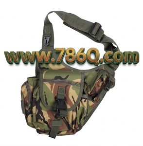 Ligero viaje mujeres deporte táctico hidratación vejiga botella de agua soporte senderismo Crossbody gimnasio Sling cremallera Mini mochila - Product Image 1