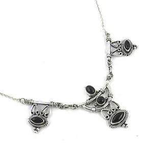 Collier en argent 925 plaqué rhodium géométrique avec perles d'onyx pour femmes - Product Image 1