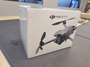 สินค้าขายดีรุ่นใหม่ล่าสุด ปี 2026 มินิ 5 โปร ฟลาย มอร์ คอมโบ พลัส (RC2, แบตเตอรี่ 3 ก้อน พลัส) รับประกัน 2 ปี - Product Image 3