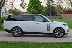 USADO LHD/RHD 2022 GAMA R0VER P530 SV LWB - Product Image 3