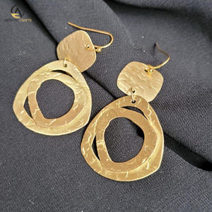 Pendientes de Metal a la moda para mujer, tamaño personalizado, joyería de diseñador Irregular, cajas de madera elegantes, modelo de artesanía artística - Product Image 2