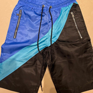 Ensemble survêtement homme personnalisé à blocs de couleur, ensemble deux pièces, chemise à manches courtes et short, tenue décontractée d'été avec logo - Product Image 3