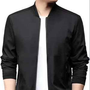 Chaqueta bomber de uso diario diseñada con un ajuste cómodo, acabado suave y estilo adaptable para un vestir informal de rutina. - Product Image 1