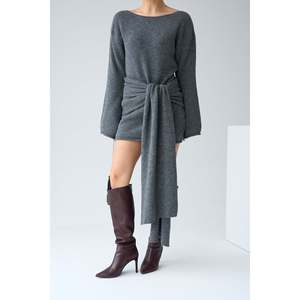 ชุดถักแอนทราไซต์พร้อมผ้าคลุมไหล่ - Product Image 2