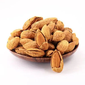 Amandes crues biologiques de grande taille, forme uniforme, teneur élevée en huile, saveur robuste - pour les fabricants et les grossistes alimentaires - Product Image 3