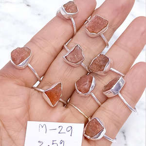 Lote de Anillos de Plata de Ley 925 con Piedras Preciosas de Piedra Solar en Bruto, Precio de Mayoreo - Product Image 1