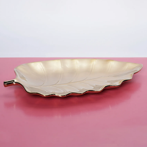 Plateau à feuilles gratuites Plat de service en métal fait à la main pour mariages Hôtel Restaurants Maison Table et fête Décoration Plateau décoratif de luxe - Product Image 2