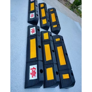 550*150 * 85mm高品質交通プラスチック車ストップ道路ホイールストッパー駐車安全 - Product Image 5
