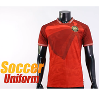 Ensemble Maillot et Short de Football OEM Qualité Professionnelle Léger Respirant Tissu Anti-Transpiration Impression Numérique
