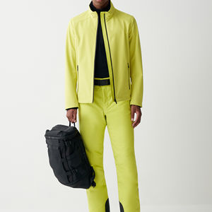 Chaqueta Softshell Personalizada con Logotipo para Hombre y Mujer, Impermeable, Transpirable, Cortavientos, Forro de Spandex, Talla Grande para Uso en Exteriores - Product Image 2