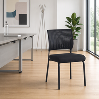 Chaise de conférence empilable prête à l'emploi avec dossier en maille, sans accoudoirs, avec coussin de 8 cm pour salle de réunion, centre de formation