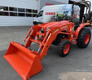 Tracteur L2502HST 2025 - Puissance compacte avec efficacité hydrostatique - Product Image 1