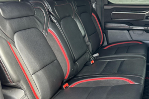 RAM 1500 LARAMIE 4X4 2019 d'occasion, conduite à gauche/droite - Product Image 5