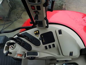 Tracteur agricole Massey Ferguson 7614 à roues, 50 CV, moteur diesel, couleur rouge, tracteur agricole d'occasion avec boîte de vitesses et pompe - Product Image 5