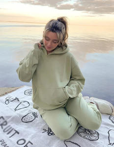 Sweat à capuche oversize en molleton de coton vert sauge pour femme, coupe décontractée, streetwear décontracté pour la vente en gros - Product Image 5