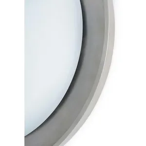 El espejo de pared Alexander Pose es un espejo de pared redondo con un espejo de diseño simple pero elegante con un reflectante circular - Product Image 4