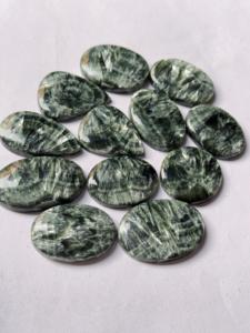 พลอยเซราไฟไนต์อาเกตเกรด AAA ขัดเงาตามธรรมชาติรูปทรงผสมสีเขียวสำหรับใช้งานอเนกประสงค์ราคาถูก - Product Image 2