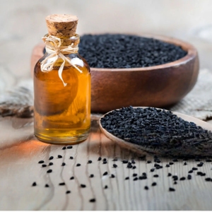 Huile de cumin noir 100% biologique 100% naturelle pressée à froid de qualité supérieure en provenance d'Inde OEM Améliore l'immunité Bénéfique pour les cheveux et la peau - Product Image 4